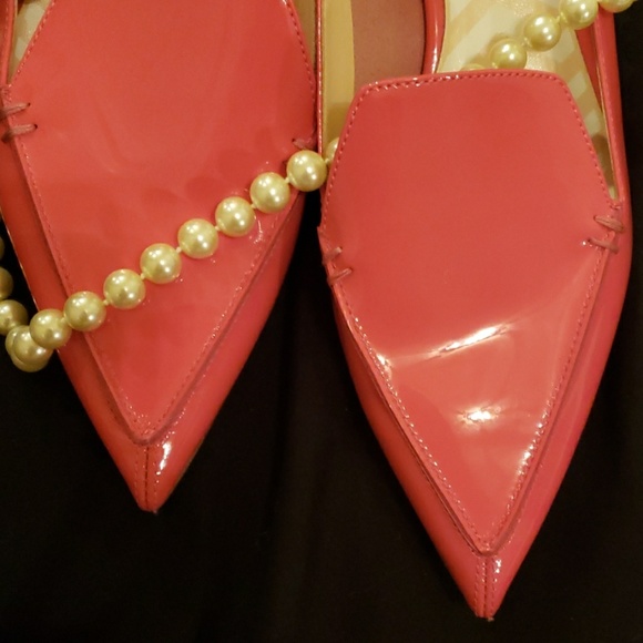 GORGEOUS Hot Pink Flats - Picture 3 of 6